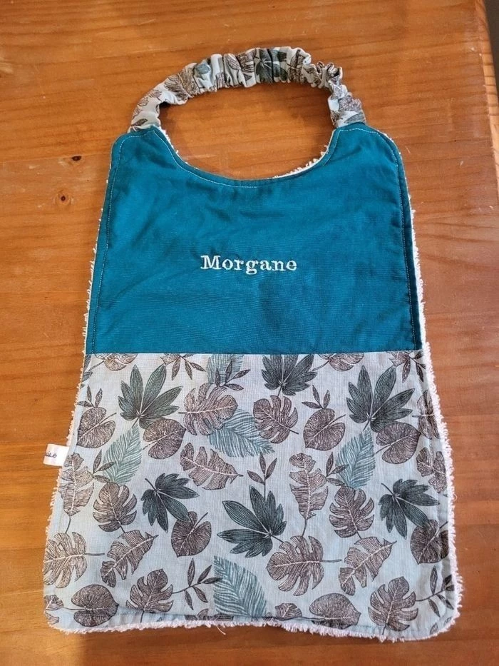 Bavoir école maternelle